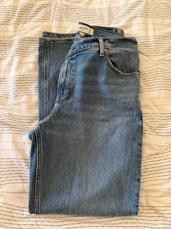 Abercrombie & Fitch Denim - Abercrombie & Fitch Curve Light Blue 90 Straight leg Jeans